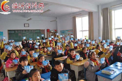 临沂兰山小学开展“健康饮食 从我做起”主题教育活动