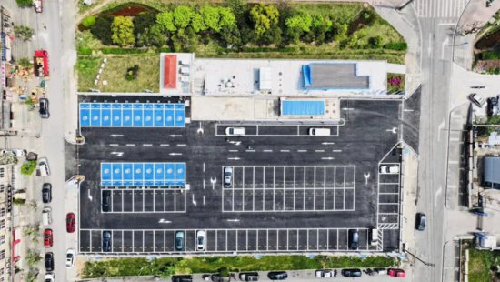 两江新区<em>鱼</em>复片区首个综合能源站投用 可供34辆车同时充电