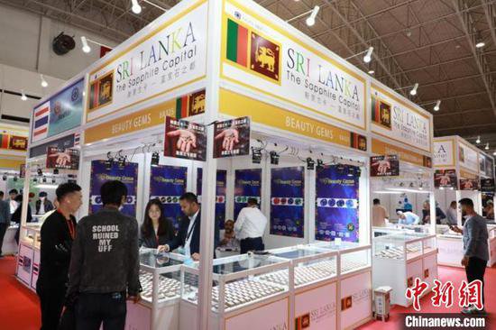 2023中国国际珠宝展在京开幕 展位数超1600个