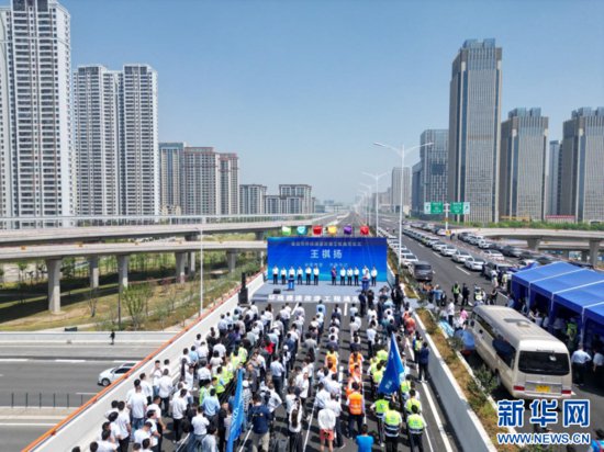<em>湖北襄阳</em>环线提速改造工程通车 城区迈入“半小时交通圈”