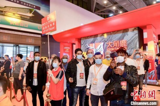中国（晋江）国际<em>家装</em>建材博览会启幕 VR开启新视界