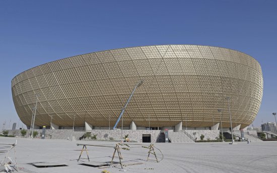 卡塔尔世界杯决赛球场举办超级杯，球迷抱怨场内缺补水站和<em>卫生</em>...