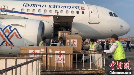 中尼合资航空<em>公司免费</em>运输中国西藏自治区政府捐赠的疫苗 助力...