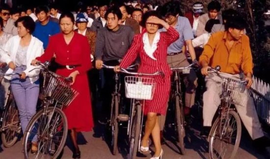 为什么中国人开始怀念八十年代？