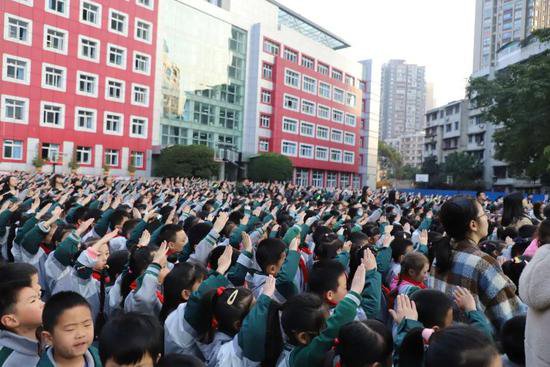 九龙坡区歇台子小学举行2023——2024学年春季开学典礼