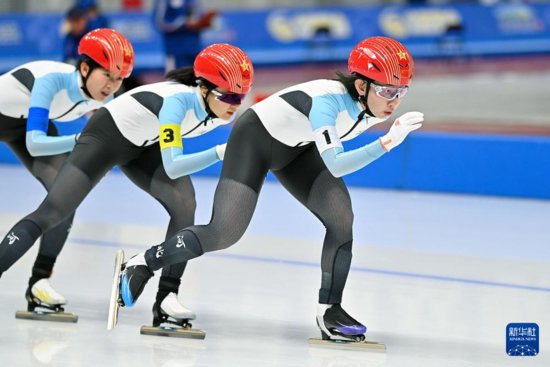 全冬会 | 速度滑冰——青年组女子团体追逐四川队夺冠
