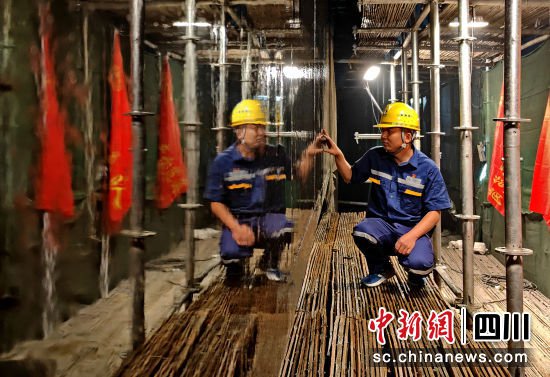 金上拉哇水电站地下厂房提前<em>五个月</em>完成开挖