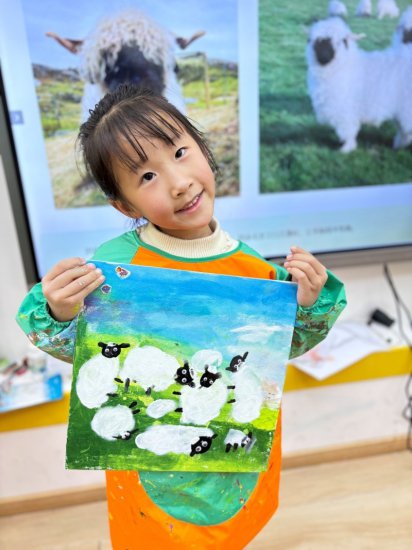 看着吉的堡艺术美学的孩子们画的<em>小羊</em>，内心简直要被萌化了！
