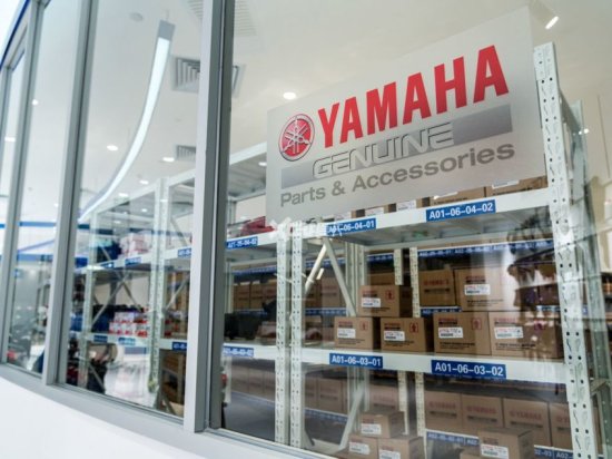 YAMAHA<em>旗舰店</em>开业 XMAX300调至4.98万元