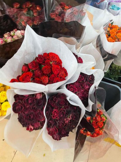 情人节前的花卉经济：市场回暖价格上涨，需求或持续到妇女节