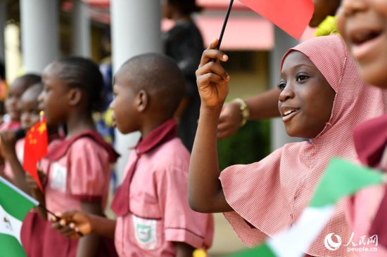 尼日利亚中尼友谊学校举行新教室竣工仪式