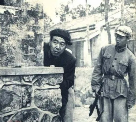 1971年，黄永胜在狱中给毛主席写信，主席看到后只答复了九个字