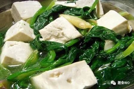 菠菜和豆腐<em>一起</em>食用会怎么样吗？菠菜的营养价值和功效