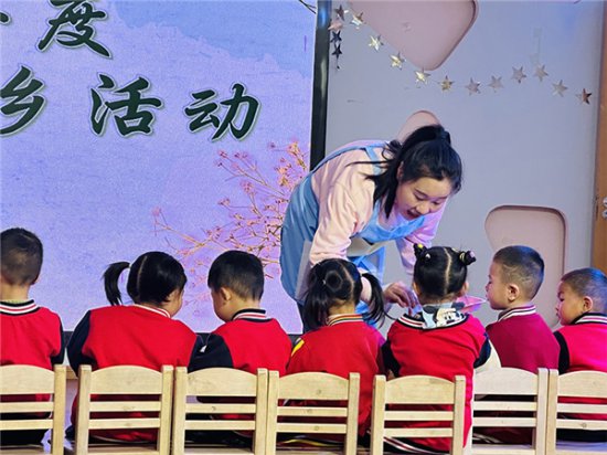 送教促成长 聚力共前行——九江市中心幼儿园开展送教活动