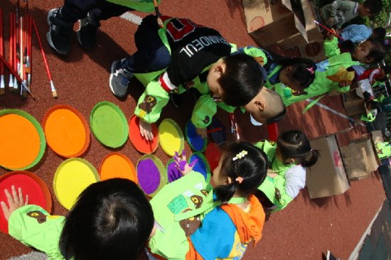 济南市历下区第一实验幼儿园开展环保活动-新华网山东频道