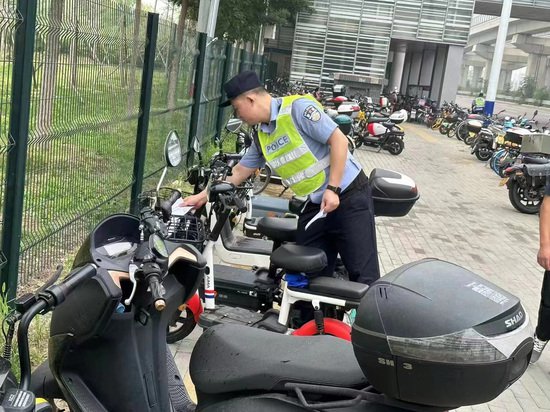 <em>北京大兴</em>警方紧盯民生小案，近一个月拘留盗窃非机动车50余人