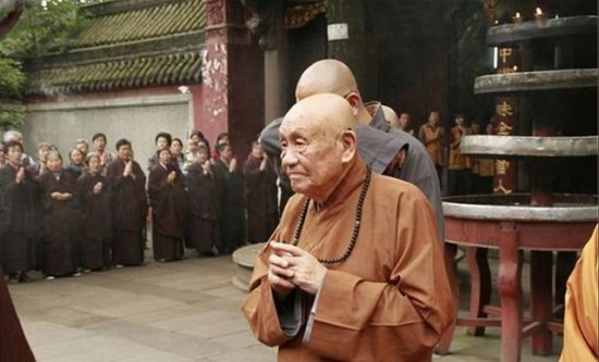 <em>梦参</em>老和尚：我1931年朝九华山时，地藏菩萨塔打开，我亲眼看见