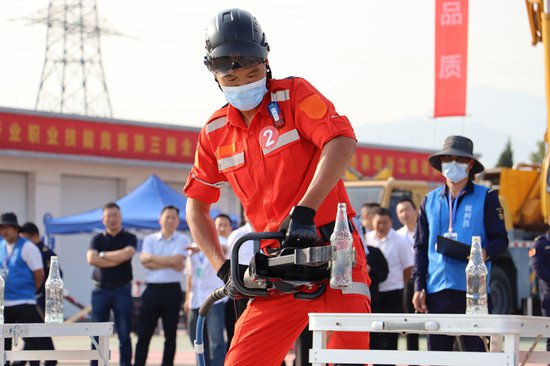 2023年全国行业职业技能竞赛汽车救援员赛项浙江省选拔赛举行