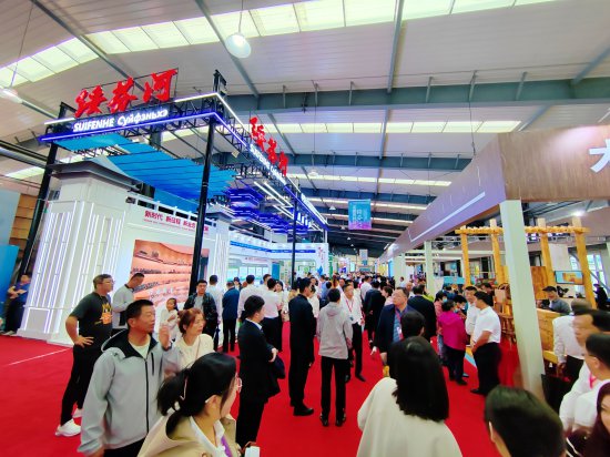第九届中国绥芬河国际口岸贸易博览会开幕