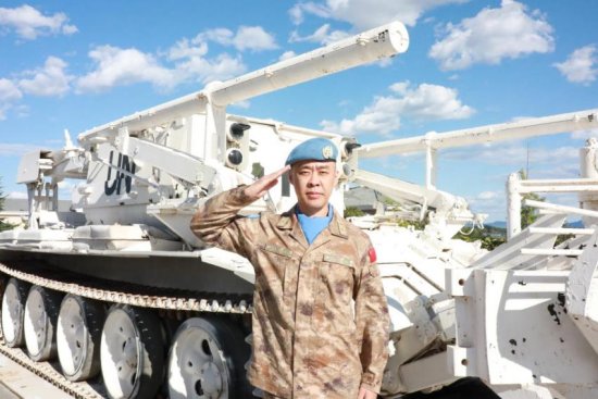 中国蓝盔在马里：血库耗尽 用二战土方法救非洲军人一命