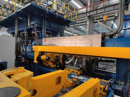 中国<em>重型</em>院研发的3600吨镁合金挤压生产线热负荷试车成功