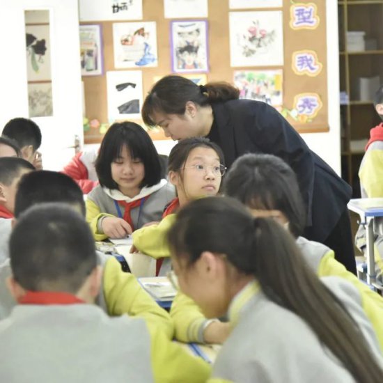 江北港城小学常规教研落实处 数学课堂展风采