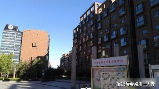 走进马伊琍在北京的家，小区还是低矮楼房，<em>里面</em>连个<em>电梯</em>都没有