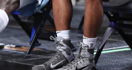 NBA球员上脚：哈里斯的Kobe6很帅，掘金小将穿李宁球鞋