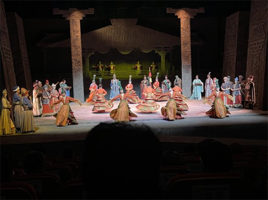 大型原创歌舞剧《解忧公主》在苏州精彩上演
