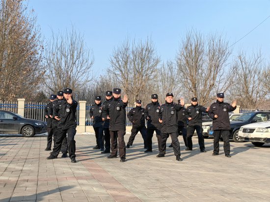 河北安国：多样活动庆祝中国人民警察节
