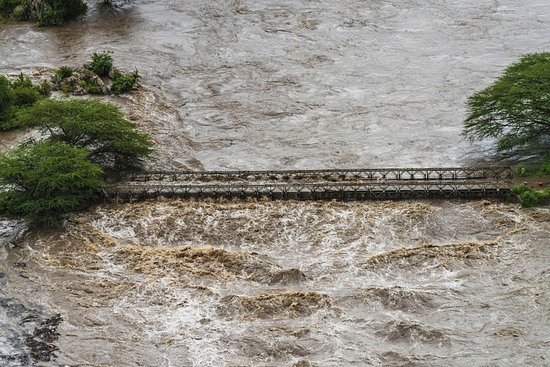 肯尼亚洪水和山体滑坡已致188人<em>死亡</em>