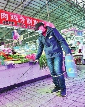 <em>武汉各区</em>花鸟农贸市场开展无死角消杀