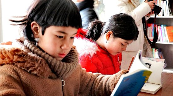 新和县塔木托格拉克乡：开展读书活动 村民学习“致富经”