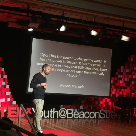 TEDx 社区： 如果你在年少时听到这些，<em>未来会发生什么</em>？
