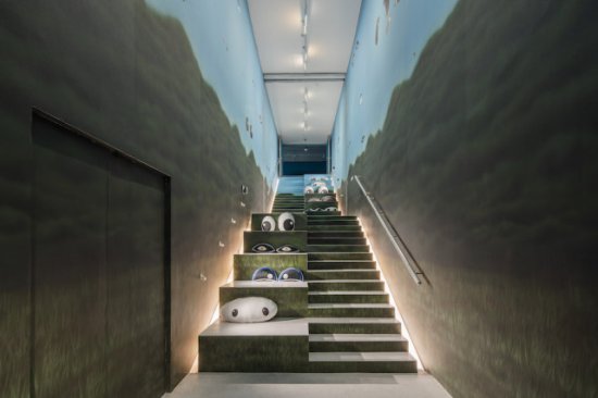 在美术馆和社交网络“同展”，看尤伦斯上海空间的实验