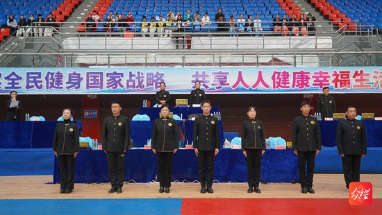 贵州省第13届“体育彩票杯”青少年健身气功比赛举办