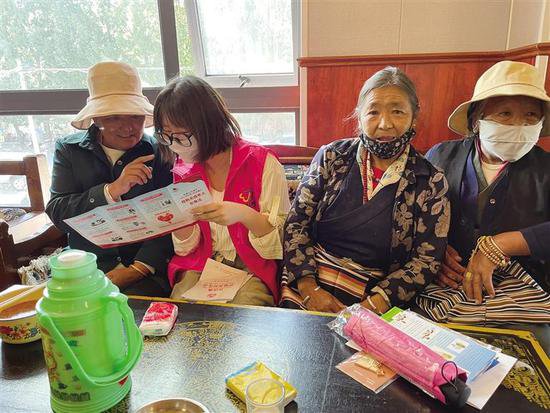 湖北姑娘在西藏寻得人生意义