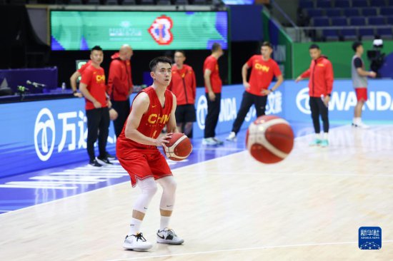 <em>篮球世界杯</em>｜中国队进行赛前训练