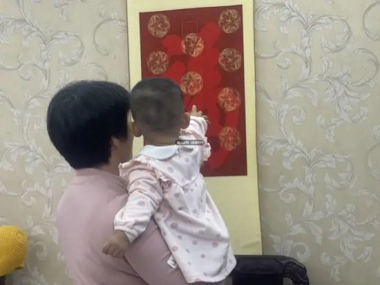 “我该怎么活？”5年前痛失爱子，杭州54岁失独妈妈崩溃后重拾...
