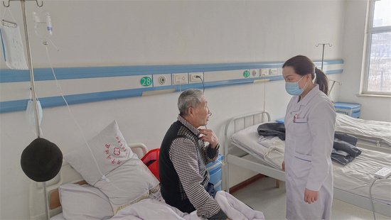 乌鲁木齐市米东区一家基层医疗机构升级为社区医院