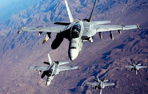 F-14舰载机：好莱坞影片《壮志凌云》，让“雄猫”<em>的名声大振</em>