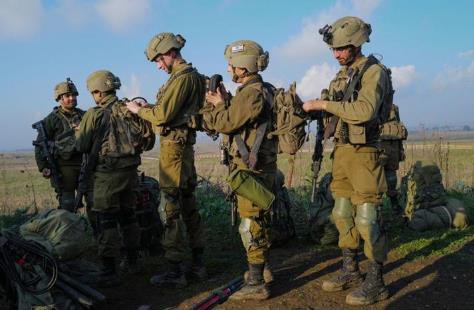 以色列决定征召<em>预备役</em>士兵加强防空力量