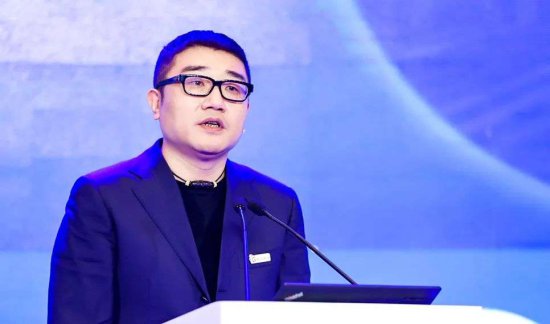 刘强东卸任京东CEO，徐雷面临的最大挑战是什么？