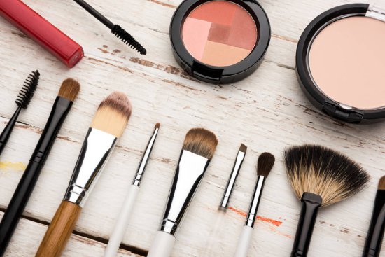 化妆品板块<em>最新行情</em>：2024年1月30日报883.83点 跌幅达3.74%