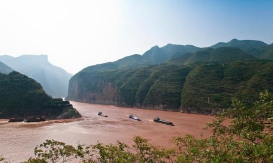 长江三峡的旅游景点有哪些?好玩么?怎么玩?