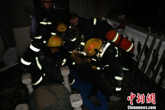 广西东兴市发生一起疑似<em>煤气爆炸事故</em> 7人受伤