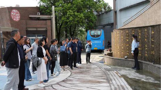 山西和顺县第二批校长考察团来访重庆市两江中学