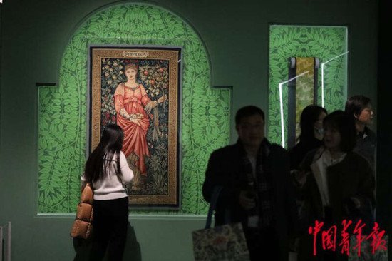 “明灯”特展开幕 V&A博物馆与清华艺博近200件展品亮相