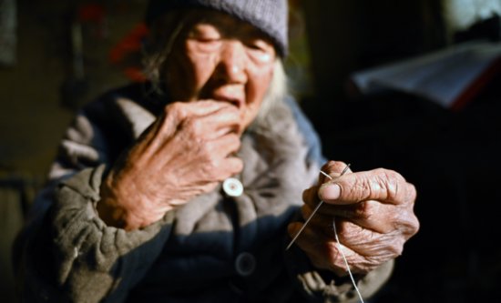 102岁奶奶，爱吃1<em>种</em>荤菜，63岁儿子透露3个长寿原因，看看是啥