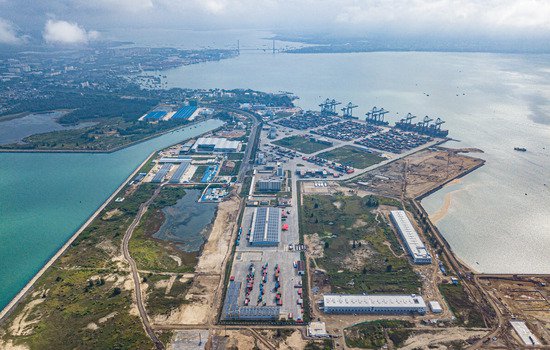 主动与大湾区融合发展，加快形成海南自由贸易港建设的重要力量...